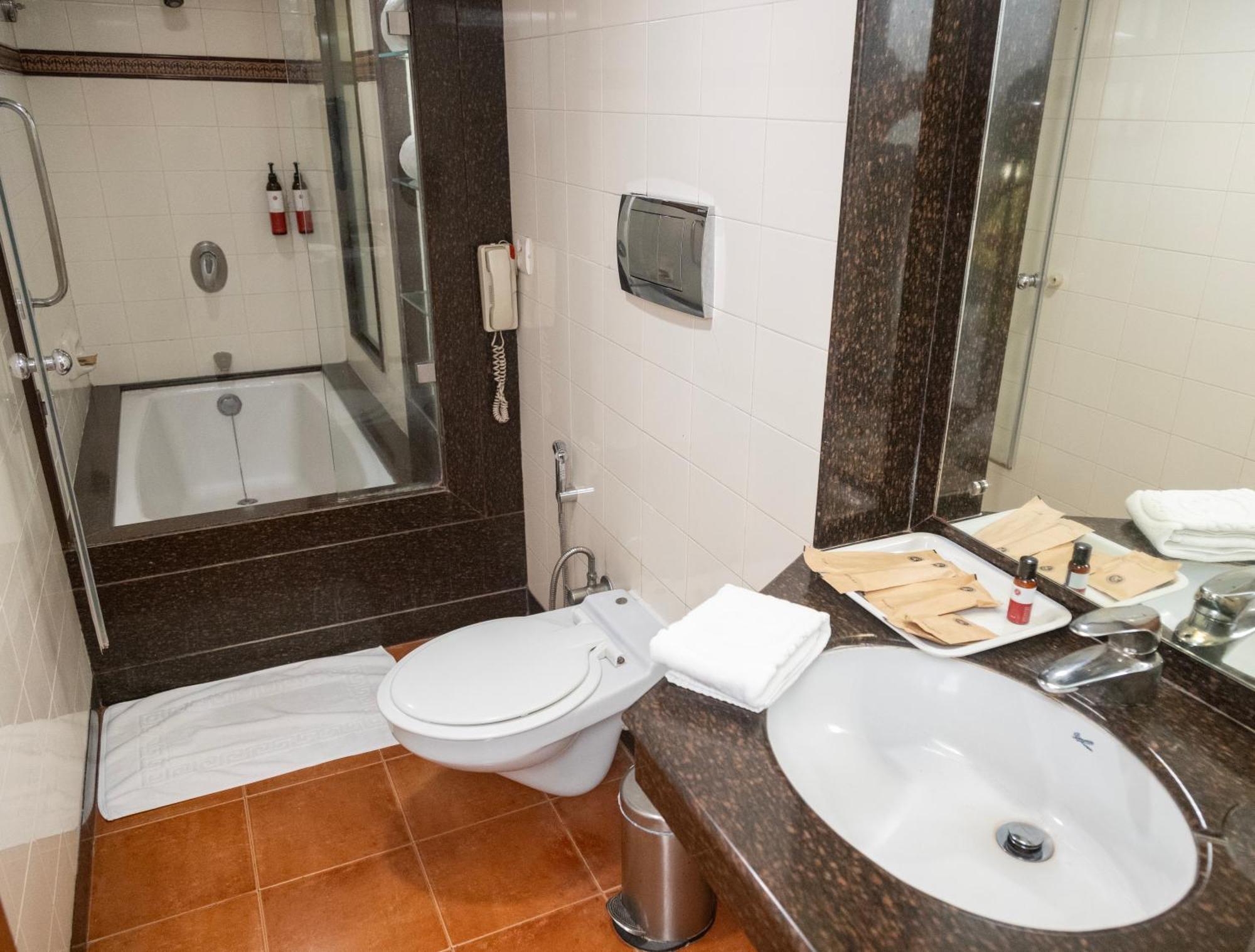 Ramee Guestline Hotel Dadar — Billeder 2